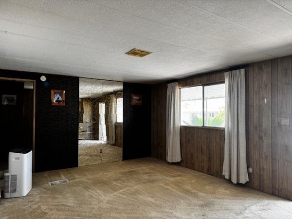 1976 Unknown Manufactured Home