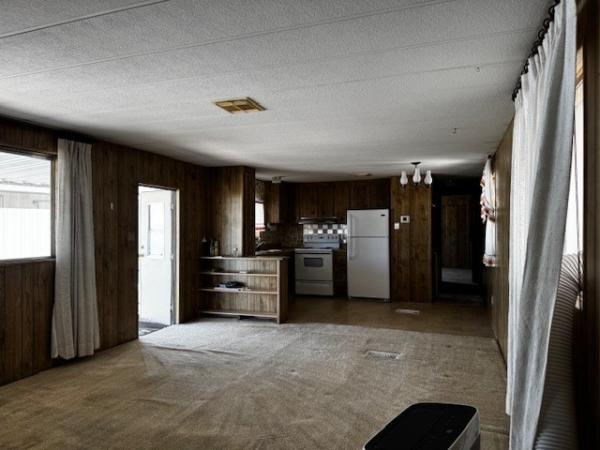 1976 Unknown Manufactured Home