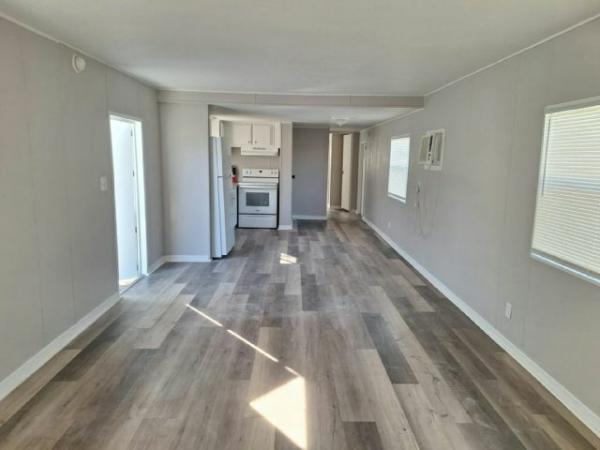  Mobile Home For Sale