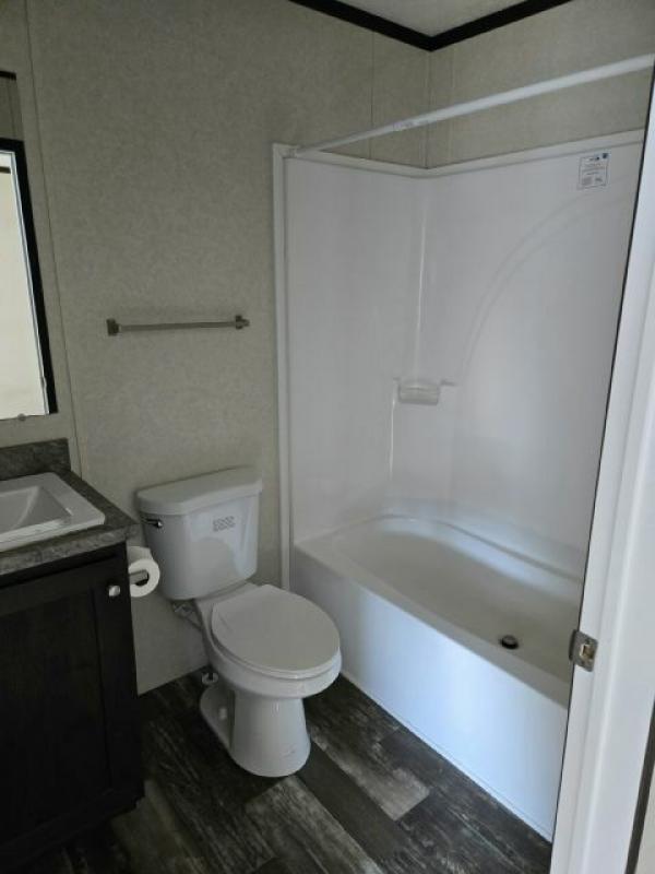 2021 Clayton - Wakarusa, IN 96PLH14663AH21 Manufactured Home
