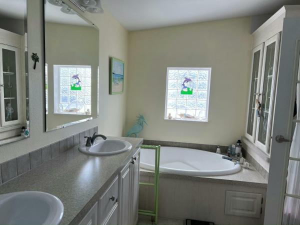 2004 T1720-4 Homes of Merit Manufactured Home