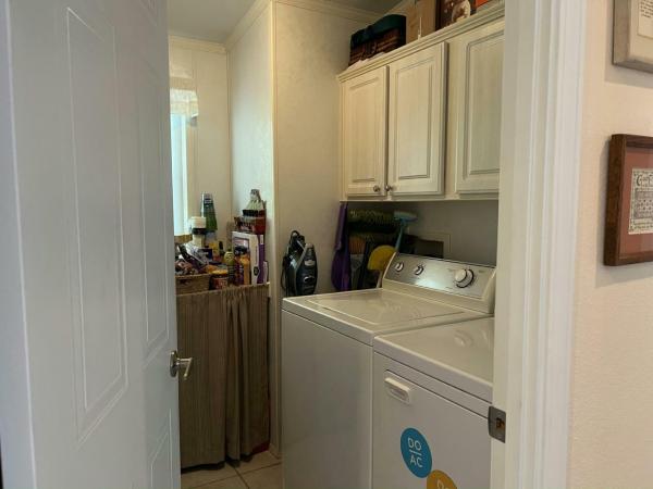 2004 T1720-4 Homes of Merit Manufactured Home
