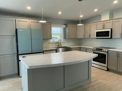 Photo 2 of 20 of home located at 7300 20th Street #267 Vero Beach, FL 32966