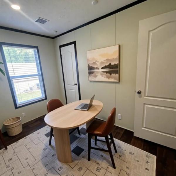 2023 Hamilton  Home