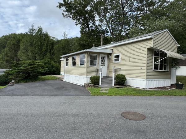 1975 Burlington 60-2-12 Mobile Home