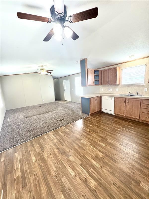 2005 Fleetwood Highland Park Mobile Home