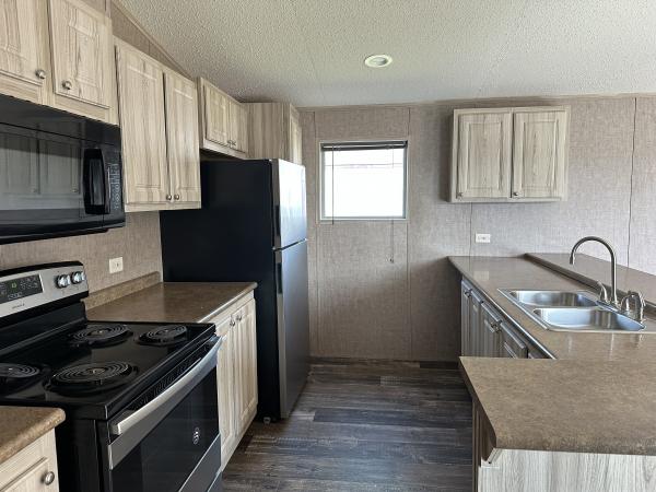Photo 1 of 2 of home located at 3818 Napier Field Rd #B206 Dothan, AL 36303