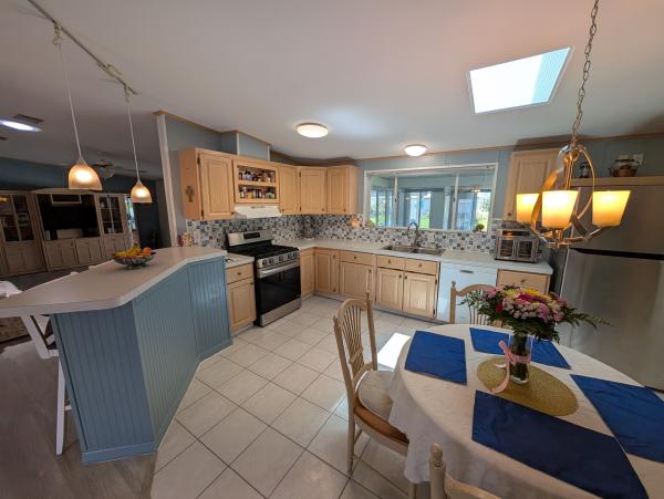 2000 Palm Harbor Mobile Home