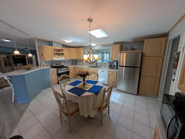 2000 Palm Harbor Mobile Home