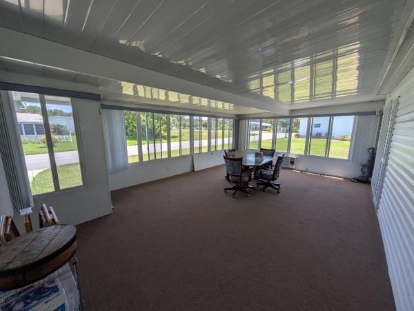 2000 Palm Harbor Mobile Home