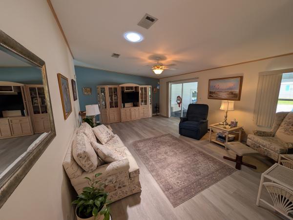 2000 Palm Harbor Mobile Home