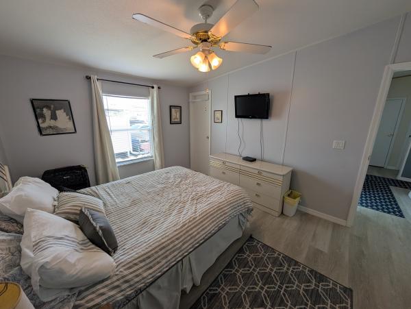 2000 Palm Harbor Mobile Home