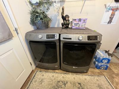 Photo 2 of 28 of home located at 24437 Langdon Brownstown, MI 48134