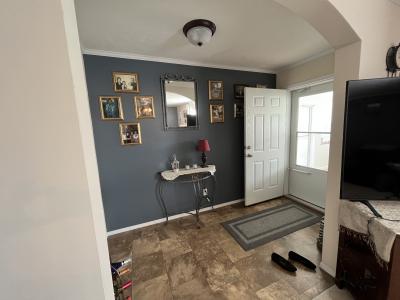 Photo 3 of 28 of home located at 24437 Langdon Brownstown, MI 48134