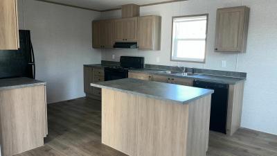 Mobile Home at 392 Seneca Drive Lot 20392 Batavia, OH 45103