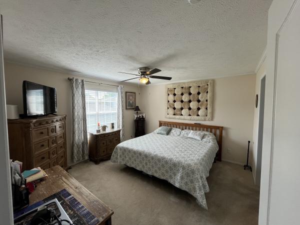 2017 MHE 5865 Mobile Home