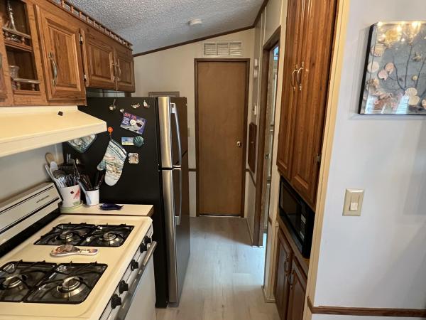 1990 Brittany Park 1331L Mobile Home