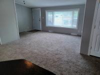 1998 Skyline Wood Manor Mobile Home