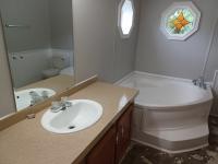 1998 Skyline Wood Manor Mobile Home