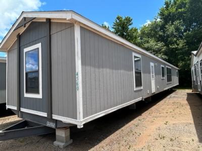 Mobile Home at 915 S SW Loop 323 Tyler, TX 75701