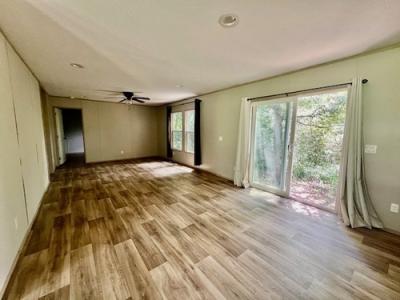 Photo 3 of 22 of home located at 429 Argosy Rd Arab, AL 35016