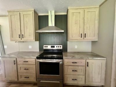 Photo 5 of 22 of home located at 429 Argosy Rd Arab, AL 35016