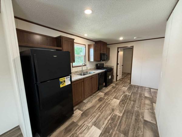 2025 ADVENTURE KALAHARI Manufactured Home
