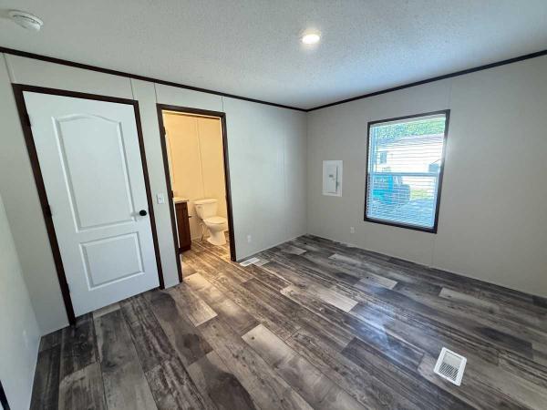 2025 ADVENTURE KALAHARI Manufactured Home