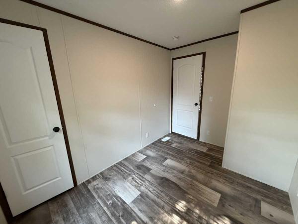 2025 ADVENTURE KALAHARI Manufactured Home