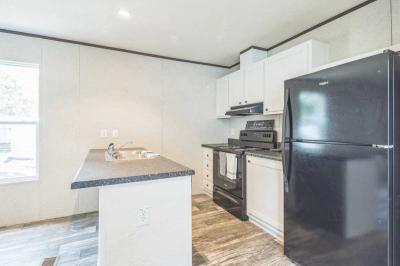 Photo 5 of 30 of home located at 600 Ermine Road #656 West Columbia, SC 29170