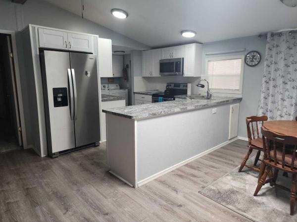 1986 REDMAN HOMES INC FLAMINGO Manufactured Home