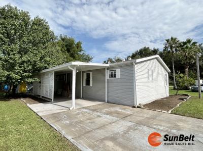Photo 2 of 48 of home located at 4900 SE 102nd Place Lot 19 Belleview, FL 34420