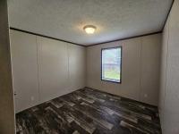 2022 Clayton 95PLH28604CH23 Manufactured Home