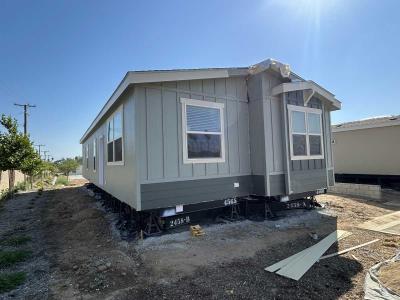 Photo 2 of 28 of home located at 3444 W Center Street #7 Riverside, CA 92501