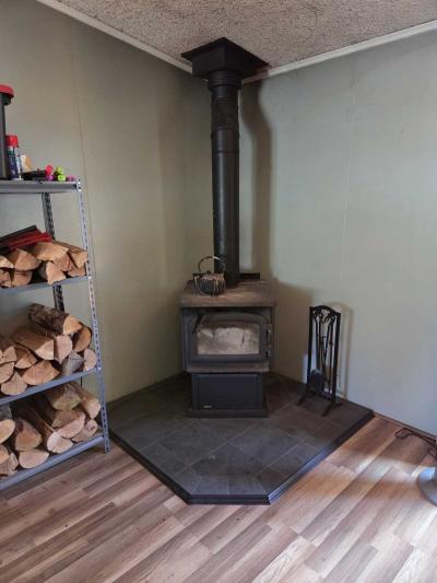 Photo 3 of 13 of home located at 14980 S Blue Vista Dr Oregon City, OR 97045