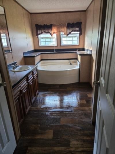 Photo 3 of 13 of home located at 425 Killona Dr Killona, LA 70057