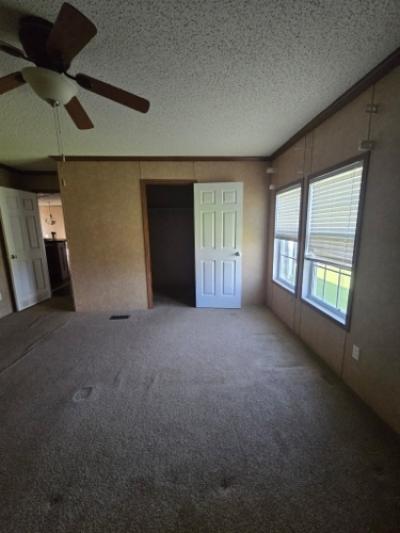 Photo 5 of 13 of home located at 425 Killona Dr Killona, LA 70057
