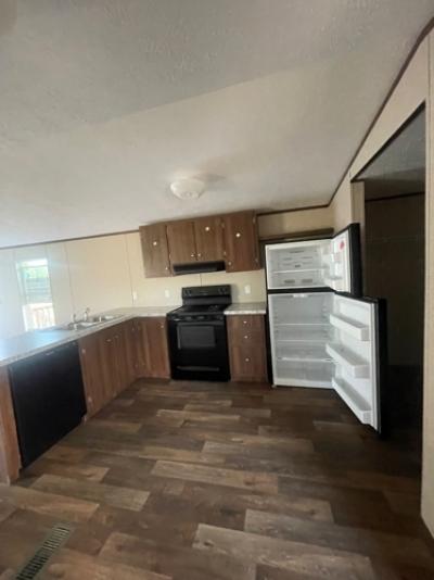 Photo 4 of 10 of home located at 39721 Big Sky Dr Mount Hermon, LA 70450