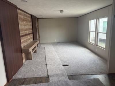 Photo 3 of 9 of home located at 25898 I-30 Frontage Rd Bryant, AR 72015