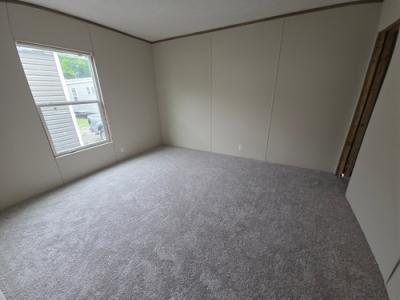 Photo 4 of 9 of home located at 25898 I-30 Frontage Rd Bryant, AR 72015