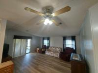 1990 Palm Harbor Manufactured Home