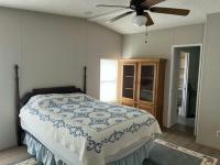 1988 HS Barrington Manufactured Home