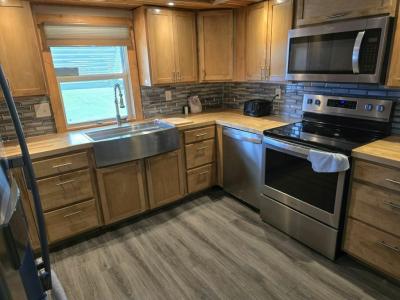 Photo 4 of 20 of home located at 1028 Acorn Tr. Wildwood, FL 34785