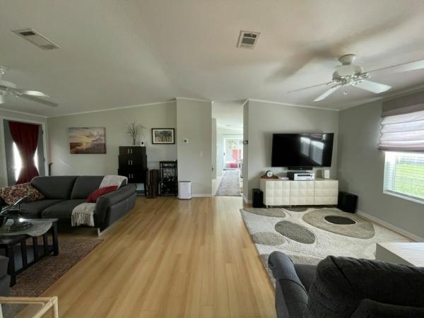2002 PALH Mobile Home