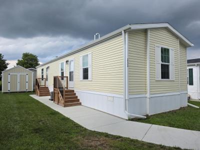 Mobile Home at 232 Maclaren Ct Highland, MI 48357