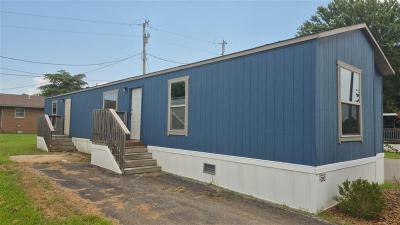 Mobile Home at 203 Riviera Courts Dr Murray, KY 42071