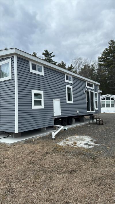 Photo 3 of 8 of home located at 430 Post Road, Unit 320 Wells, ME 04090