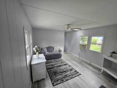 Photo 5 of 23 of home located at 13033 19 Mile Rd Lot 65 Gowen, MI 49326