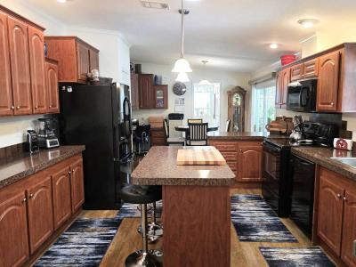Mobile Home at 10780 S Sterlingshire Terrace Homosassa, FL 34446