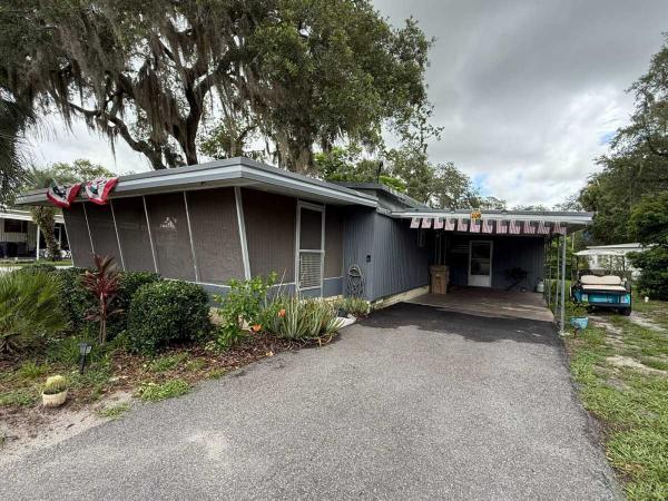 Photo 1 of 2 of home located at 106 Camellia Drive Leesburg, FL 34788